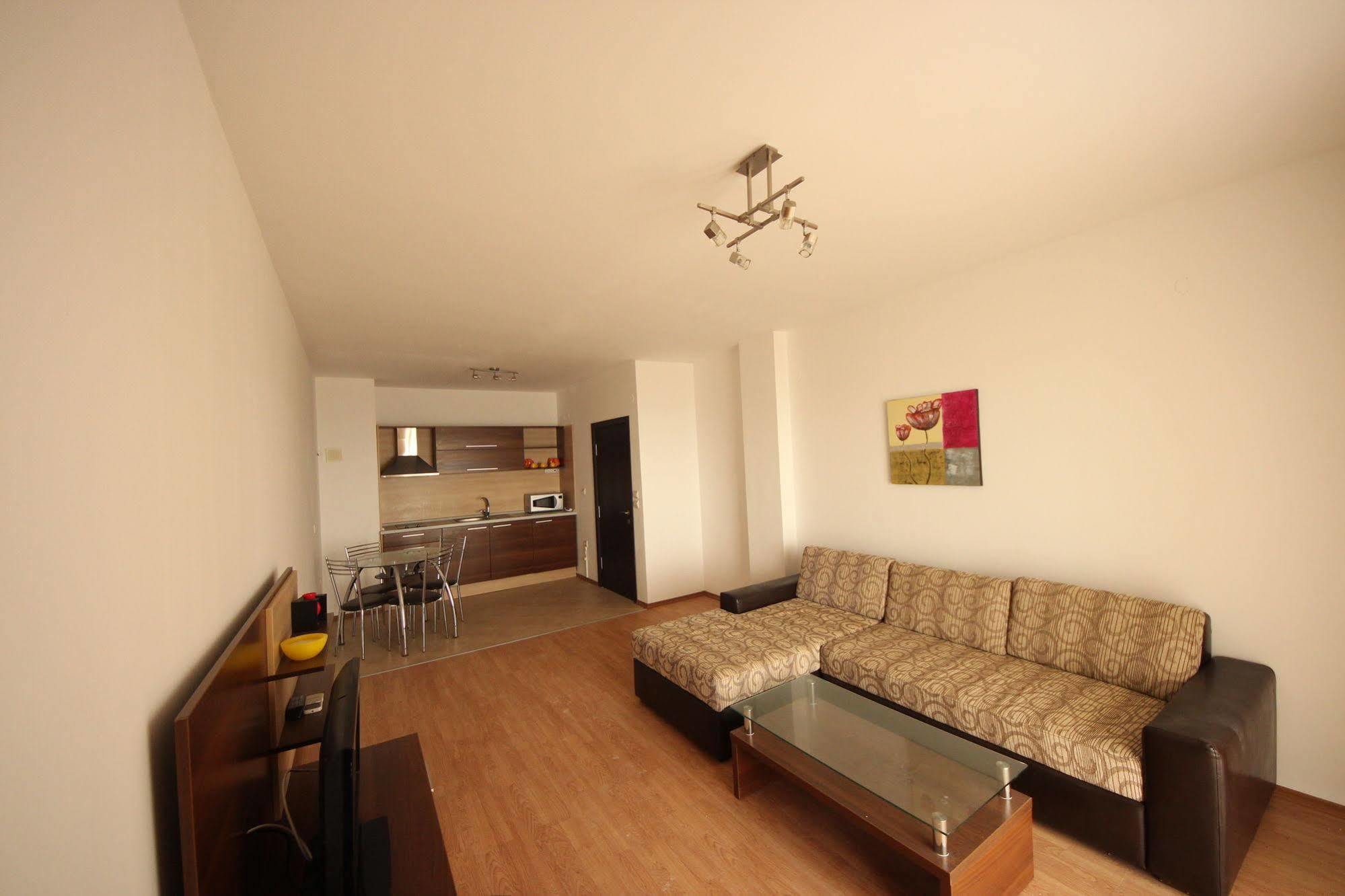 Menada Rocamar Apartments Tsarevo Exterior foto